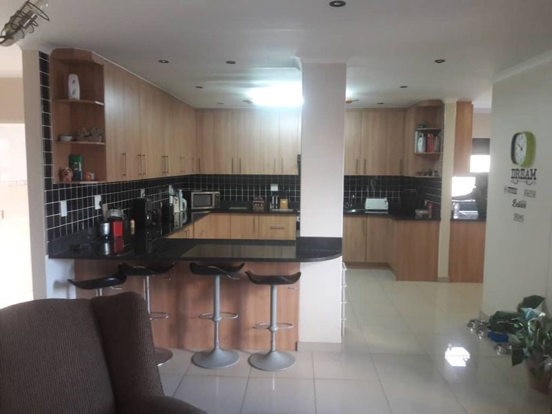 Situated in an area of high prices homes - Photo 5