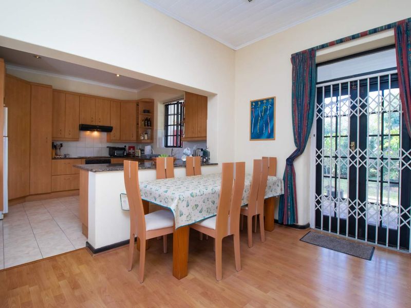 Timeless Elegance Meets Easy Family Living - Photo 8