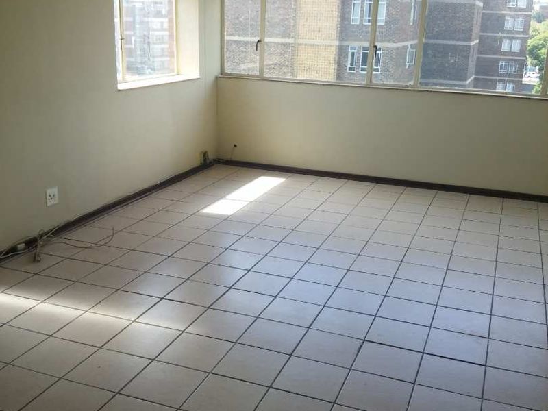 2 Bedroom to rent in Sunnyside - Photo 10