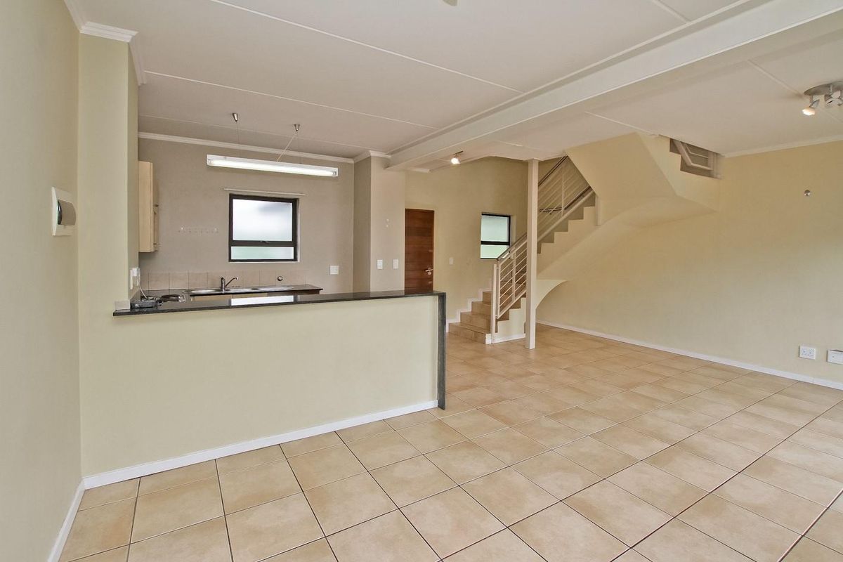 Sun-Kissed 2 Bedrooms Loft Apartment in Chianti Estate - Photo 3