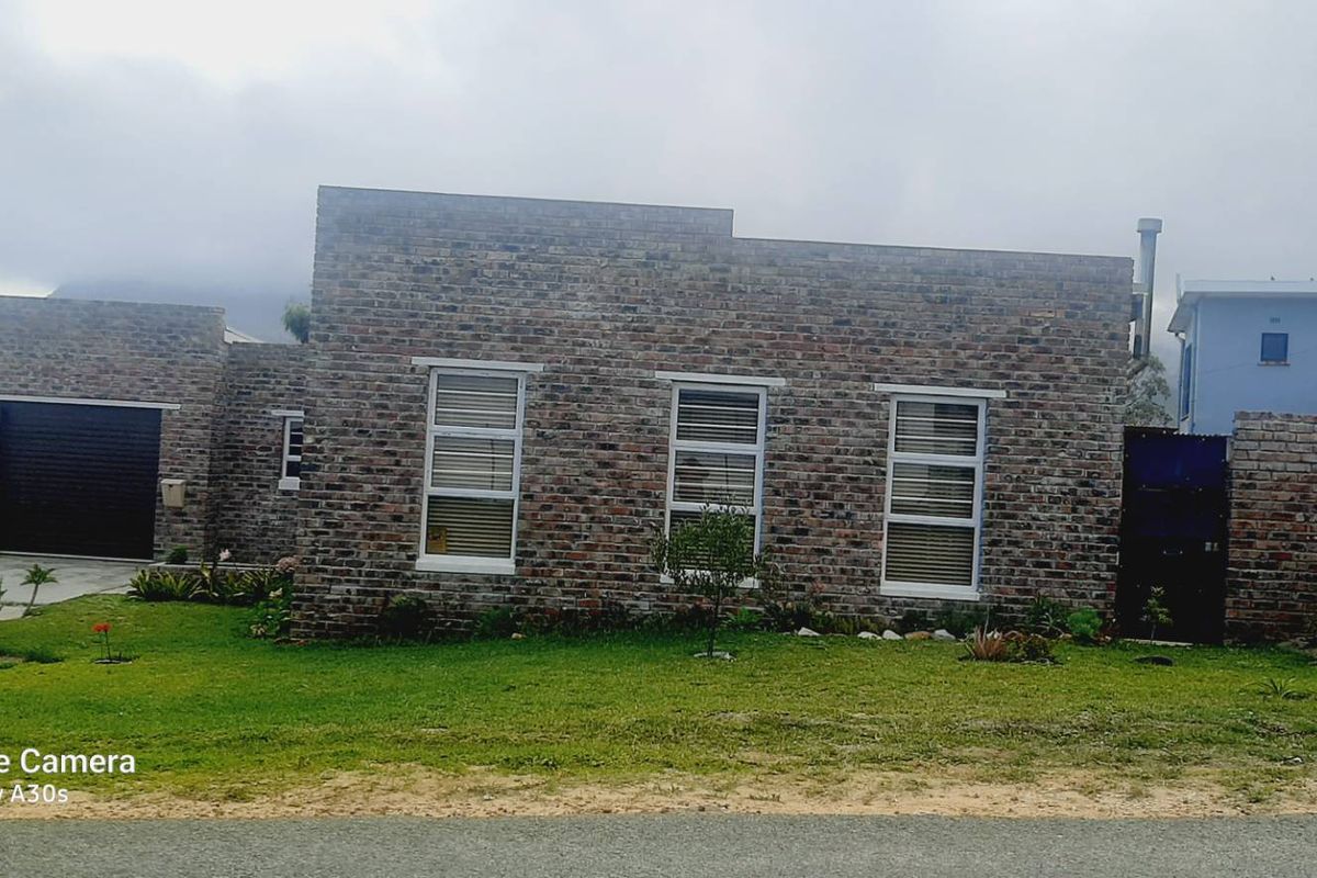 House for sale in  Palmiet Kleinmond - Photo 3