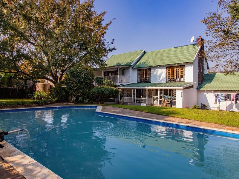 Where Family Comfort & Guest House Dreams Come Together - Photo 6