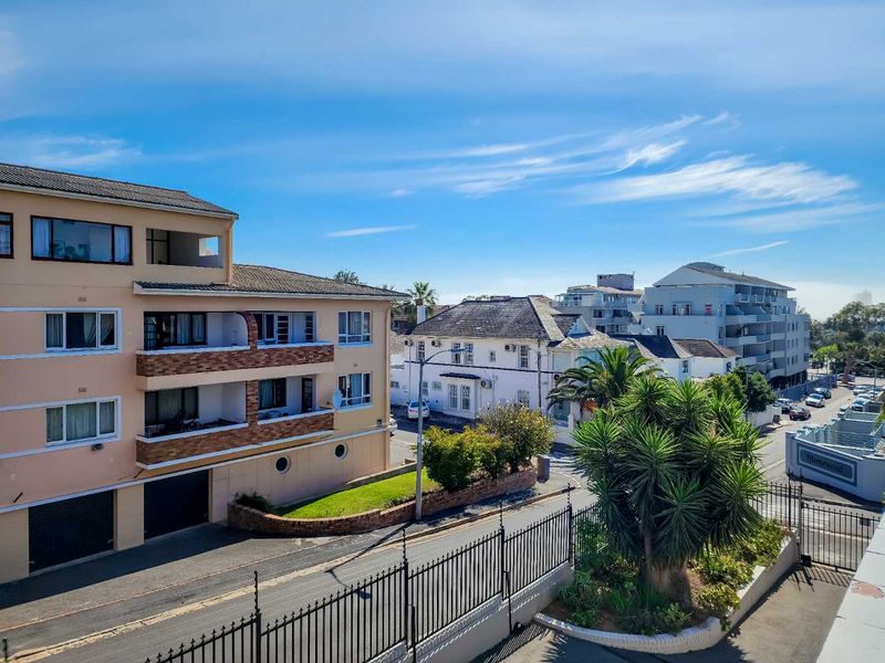 Charming Studio Apartment to Rent in the Heart of Green Point - Photo 9