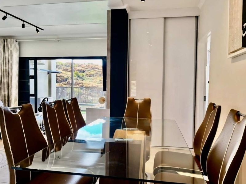 Modern lifestyle living in Balboa Park - Photo 7
