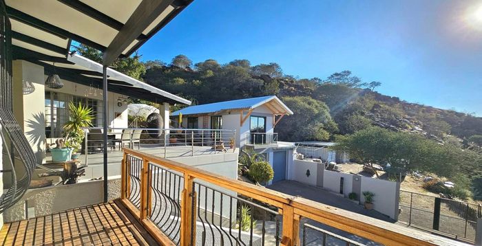 Property #2424994, House For Sale in Klein Windhoek