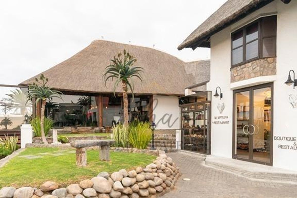 Dazzling & Chic Boutique hotel, CC registered  with spectacular views for sale in Walvis Bay, Namibia selling for N$26 mil !!! - Photo 3