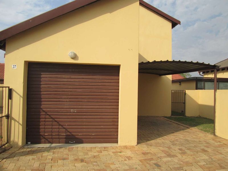 2 Bedroom Townhouse for Sale - Photo 6
