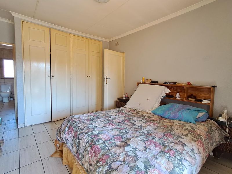 3 Bedroom Duplex Unit in Brackenhurst - Photo 10