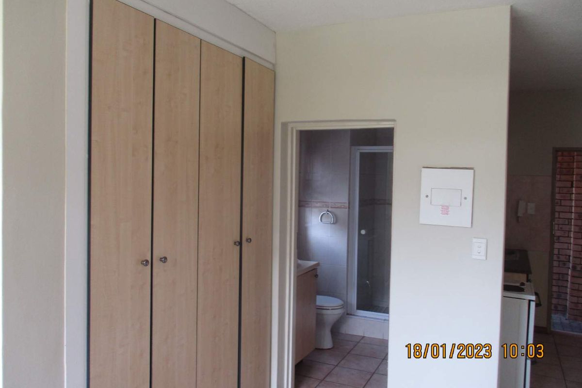 Hillcrest Boulevard, Bachelor for sale - Photo 4