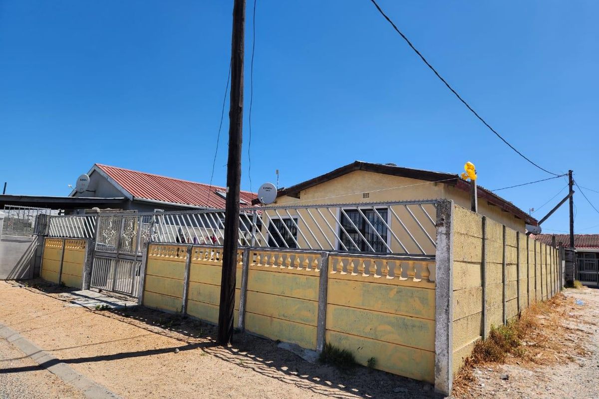 3 Bedroom house for Sale in Makhaza - Photo 5