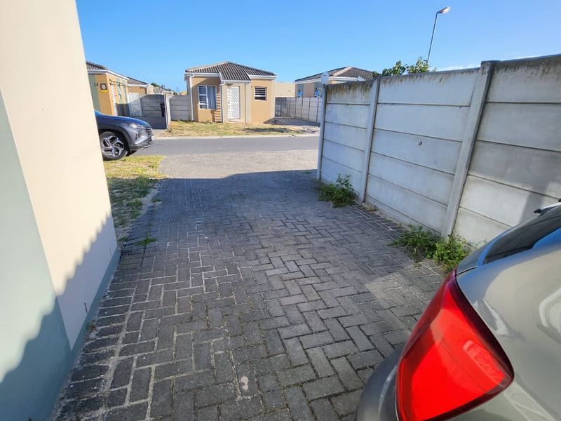 Two Bedroom House To Let in Belladonna Estate, Blue Downs - Photo 8