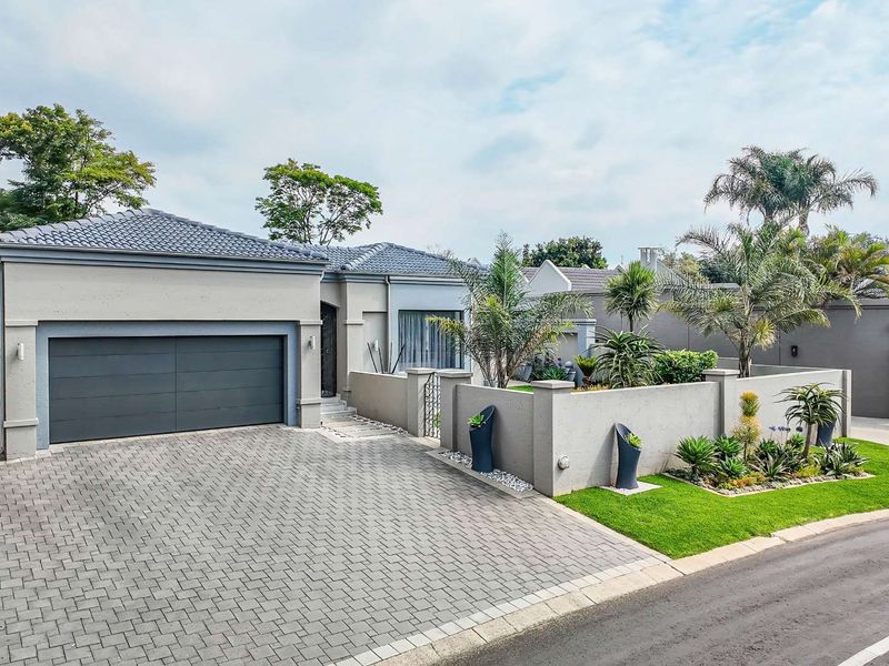 Wow!	This could be YOUR DREAM HOME!  ULTRA MODERN & Immaculate with phenomenal features. - Photo 2