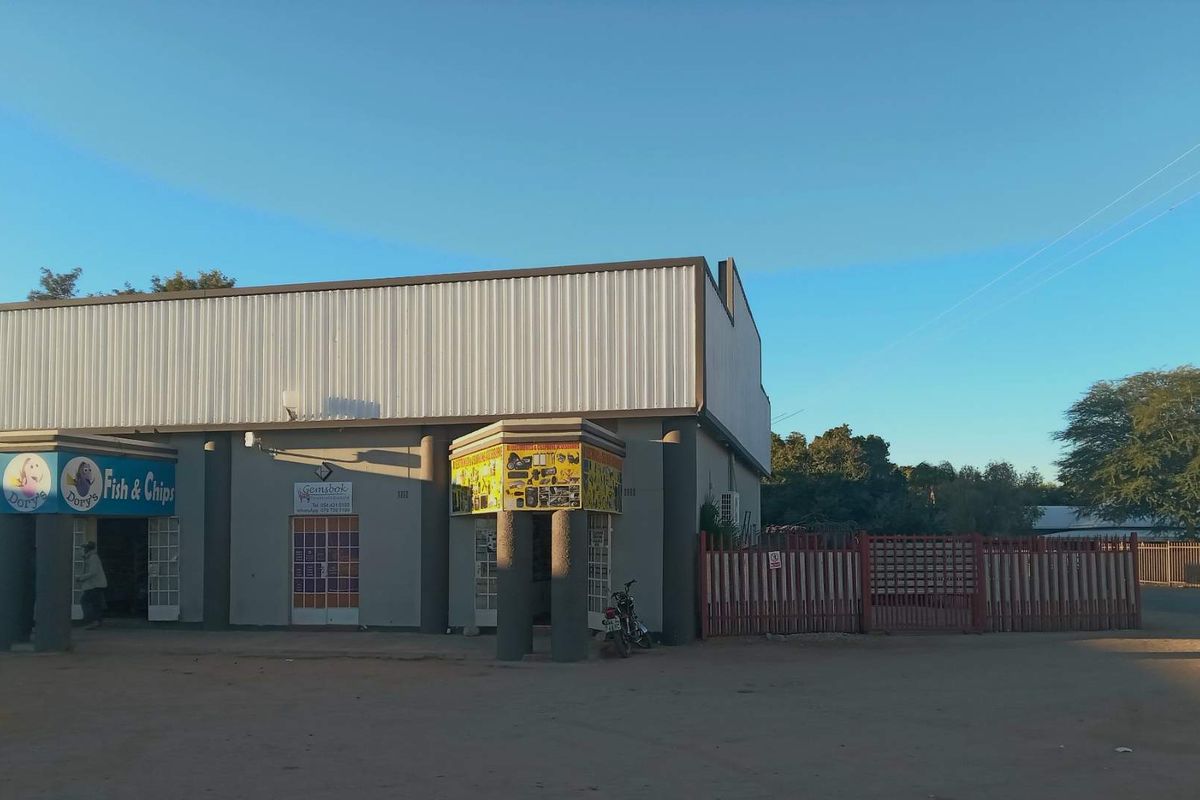 Commercial Property with Huge Potential & Strong Rental Income – Kakamas - Photo 3