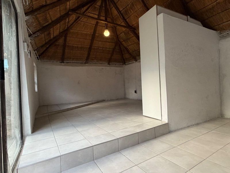 Bachelor Cottage to Rent in Sunward Park, Boksburg - Photo 10