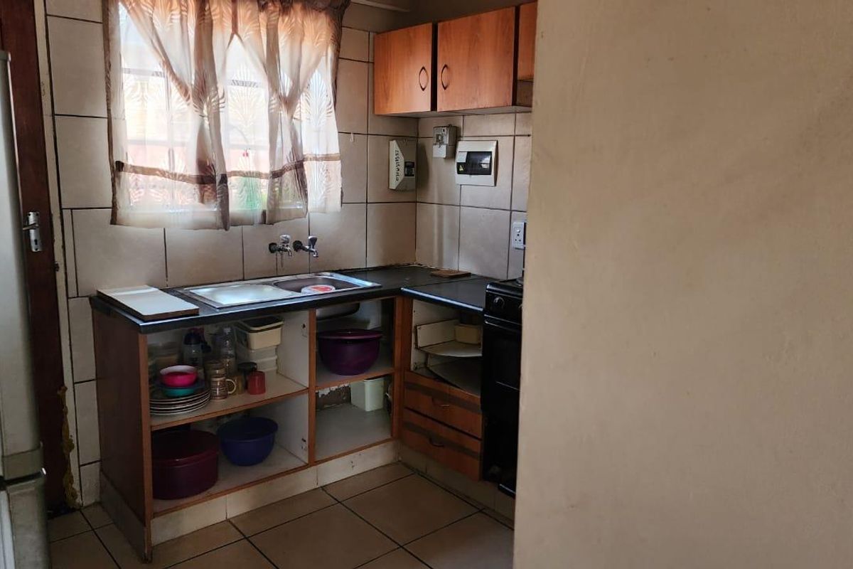 Your starter Home awaits - Photo 5