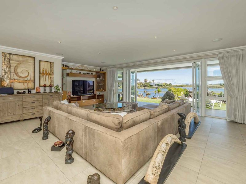 A home that is a True Labour of Love - Photo 9