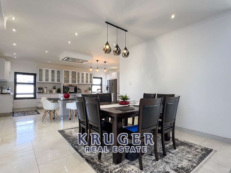 A MASTERPIECE WITH FLAT FOR SALE IN SWAKOPMUND MILE 4, EXTENSION 1 - Photo 8