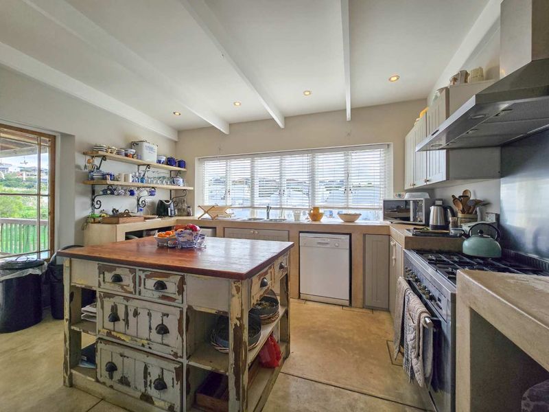 Four bedroom unit for sale in Tollas Oord. - Photo 5