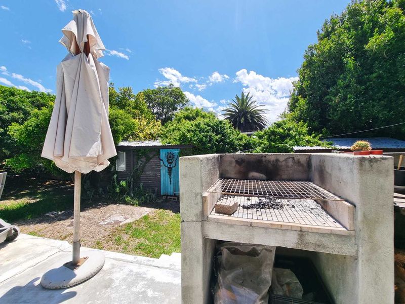 A Coastal Canvas: Where Vision Becomes Lifestyle - Photo 4