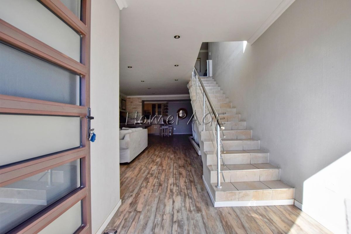 Ext 19, Swakopmund:  Spacious Double Storey Home is for Sale - Photo 5
