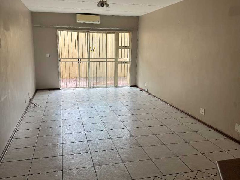 Two Bedroom Townhouse For Sale - Photo 3