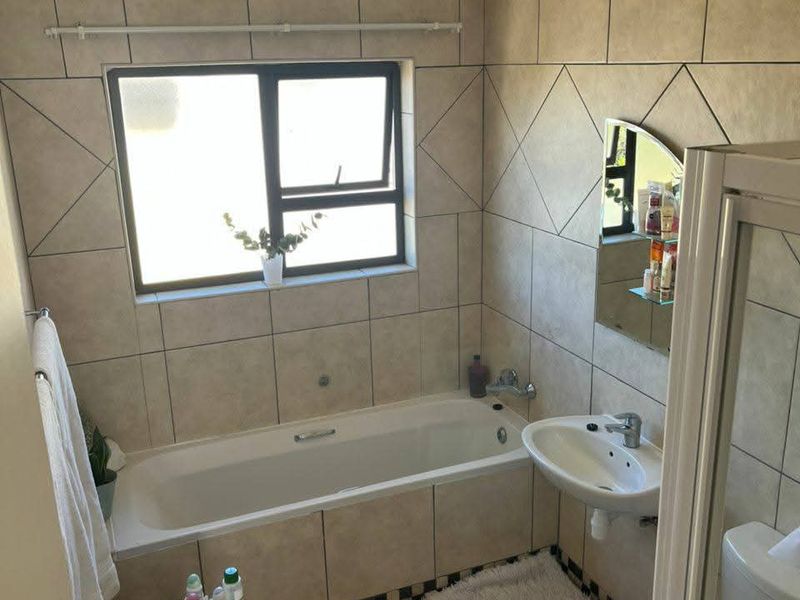 Rocky Crest Townhouse For Sale - Photo 9