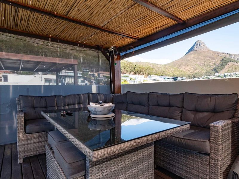 Top floor apartment, private roof terrace and amazing views - Photo 4