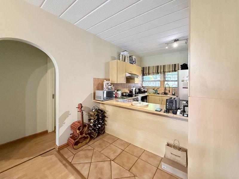 Charming 2 Bedroom Garden Unit for Sale at Via Positano - Photo 4