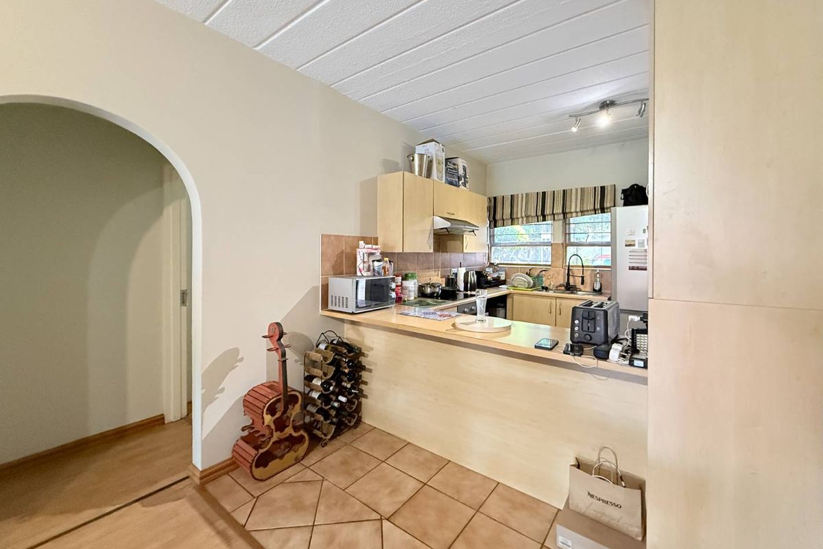 Charming 2 Bedroom Garden Unit for Sale at Via Positano - Photo 4