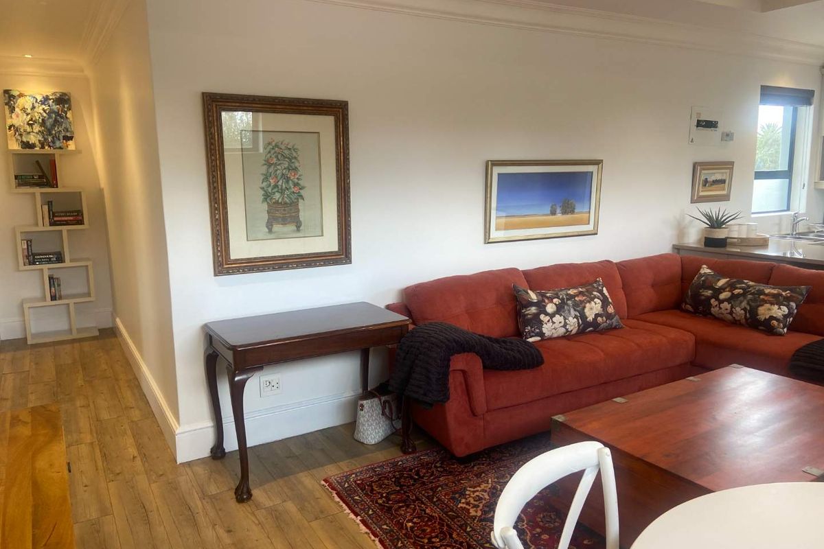 Modern garden Cottage in Constantia - Photo 3
