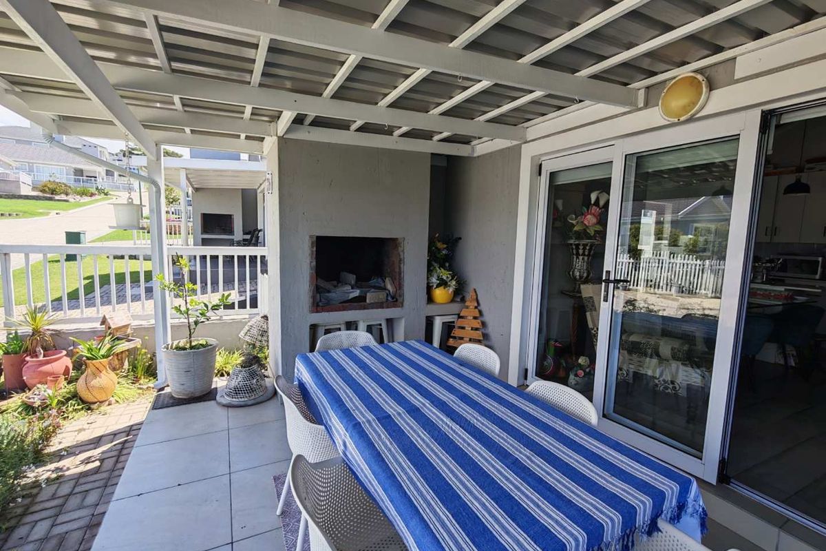 Modern Coastal Townhouse in Secure Tergniet Complex - Photo 3