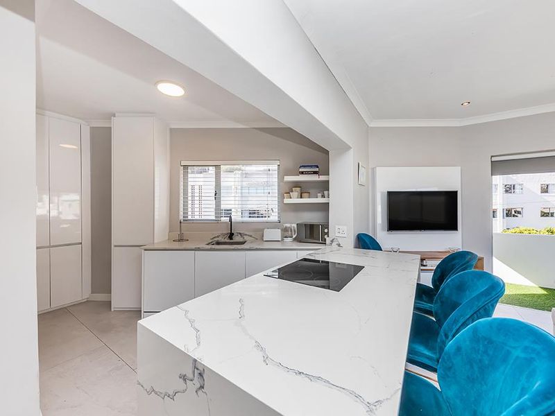 Furnished 1 Bedroom & Pet Friendly - Photo 7