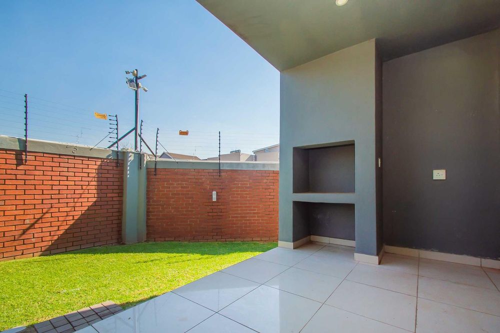 Covered patio off lounge