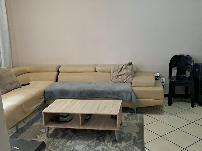 Stunning 2bedroom apartment for sale in Wonderpark Estate - Photo 5