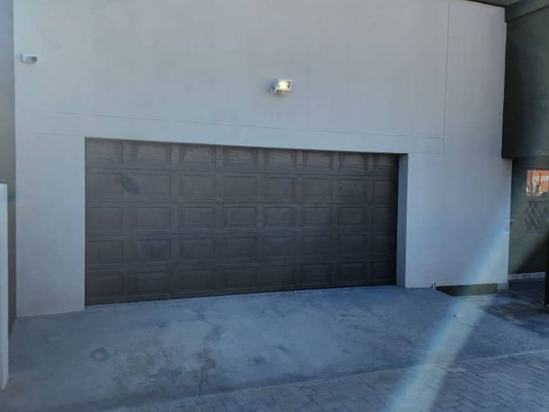 Modern house for sale - Photo 8