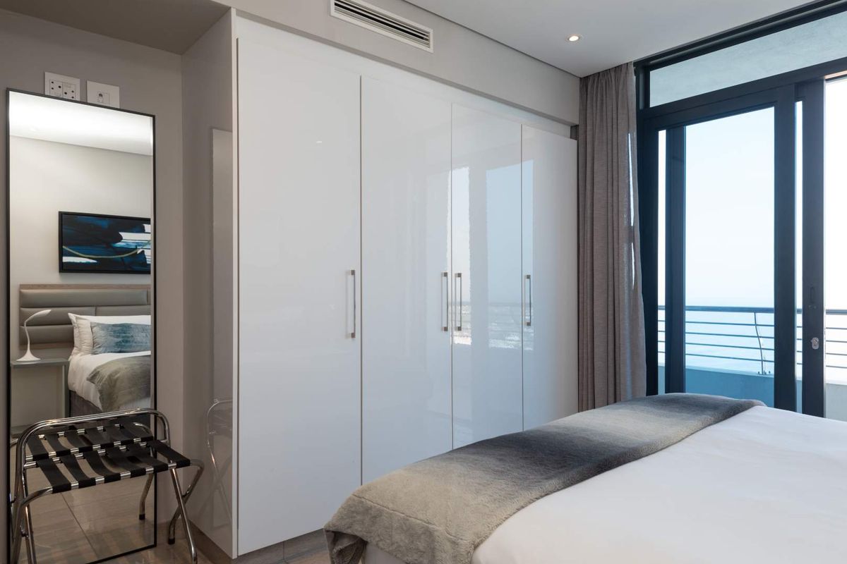 2 BEDROOM / 2 BATHROOM APARTMENT FOR SALE - Photo 4