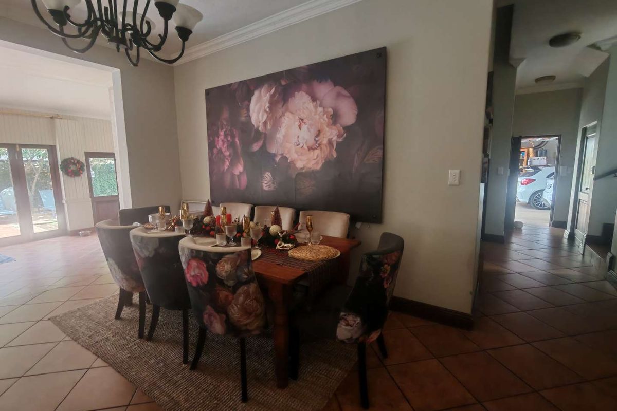 EXCLUSIVE MANDATE - AVAILABLE 1ST MAY 2026-  LOVELY SPACIOUS FAMILY HOME IN SECURITY - Photo 3