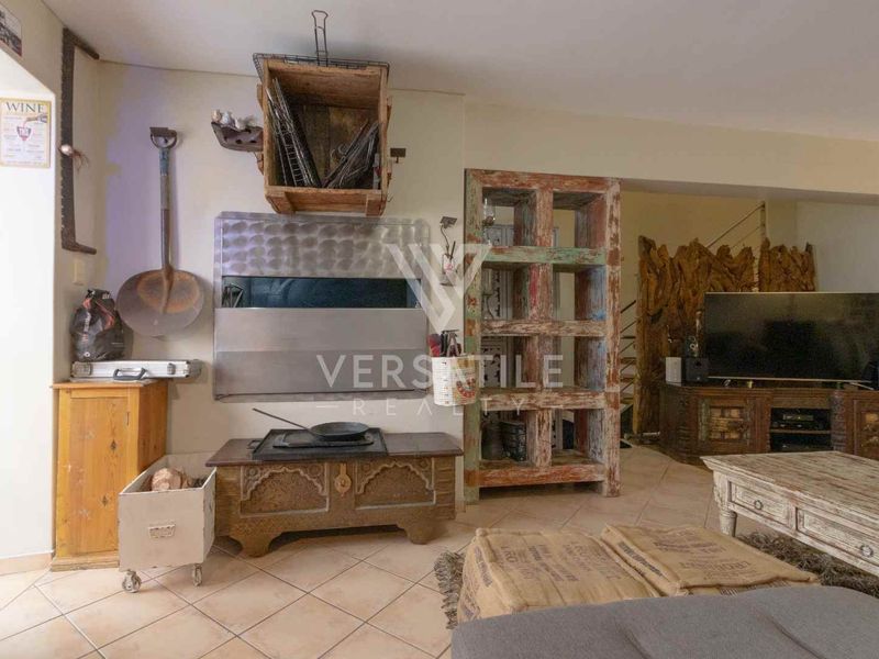 Townhouse for Sale in Long Beach. - Photo 8