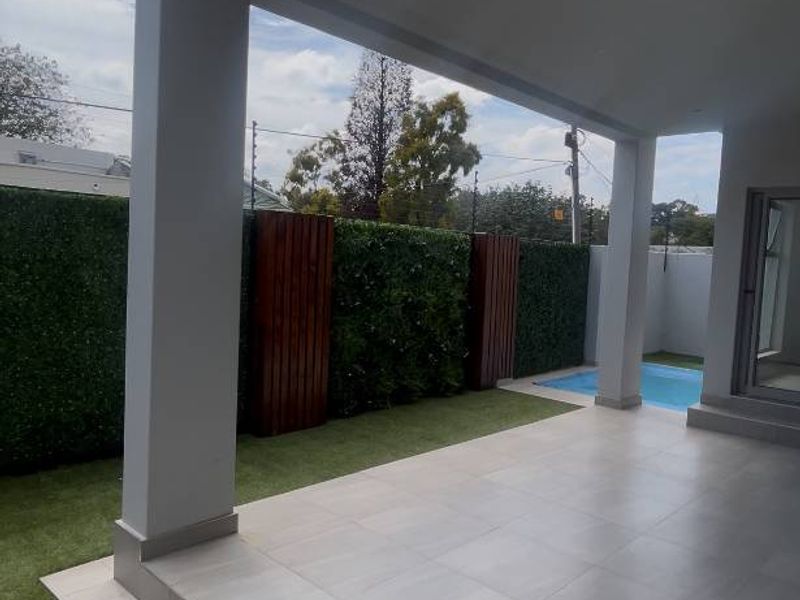 Bryanston Luxury Living – Where Family Meets Refinement - Photo 7