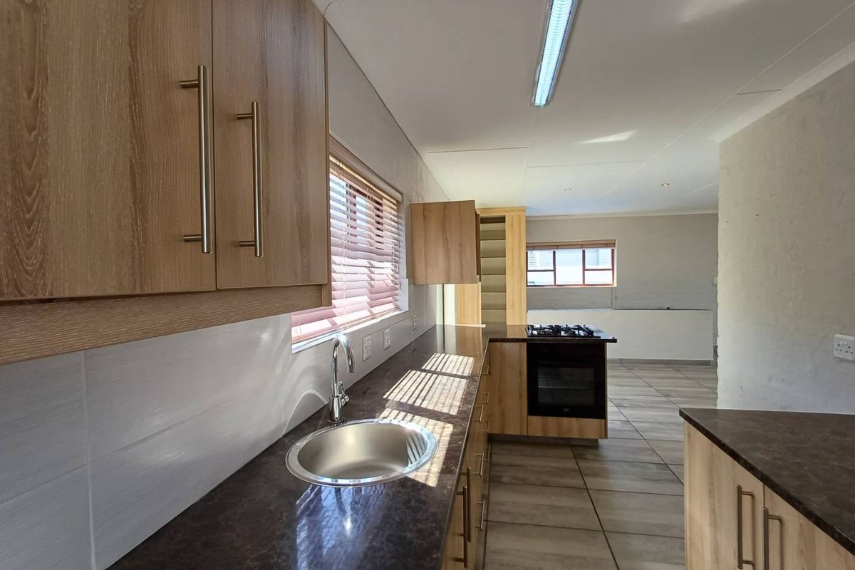 Charming Renovated Home with Income-Generating Flats - Photo 4