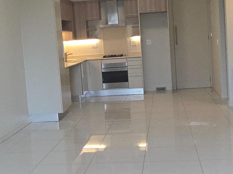 STUPENDOUS 2 BED ULTRA MODERN APARTMENT IN THE ICONIC TYRWHITT COMPLEX - Photo 7