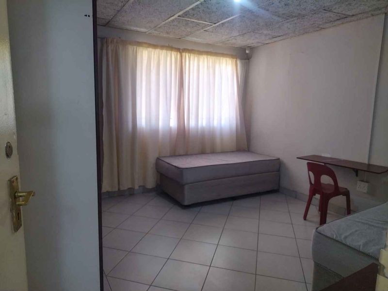 Investment Property for sale in Soshanguve F - Photo 9