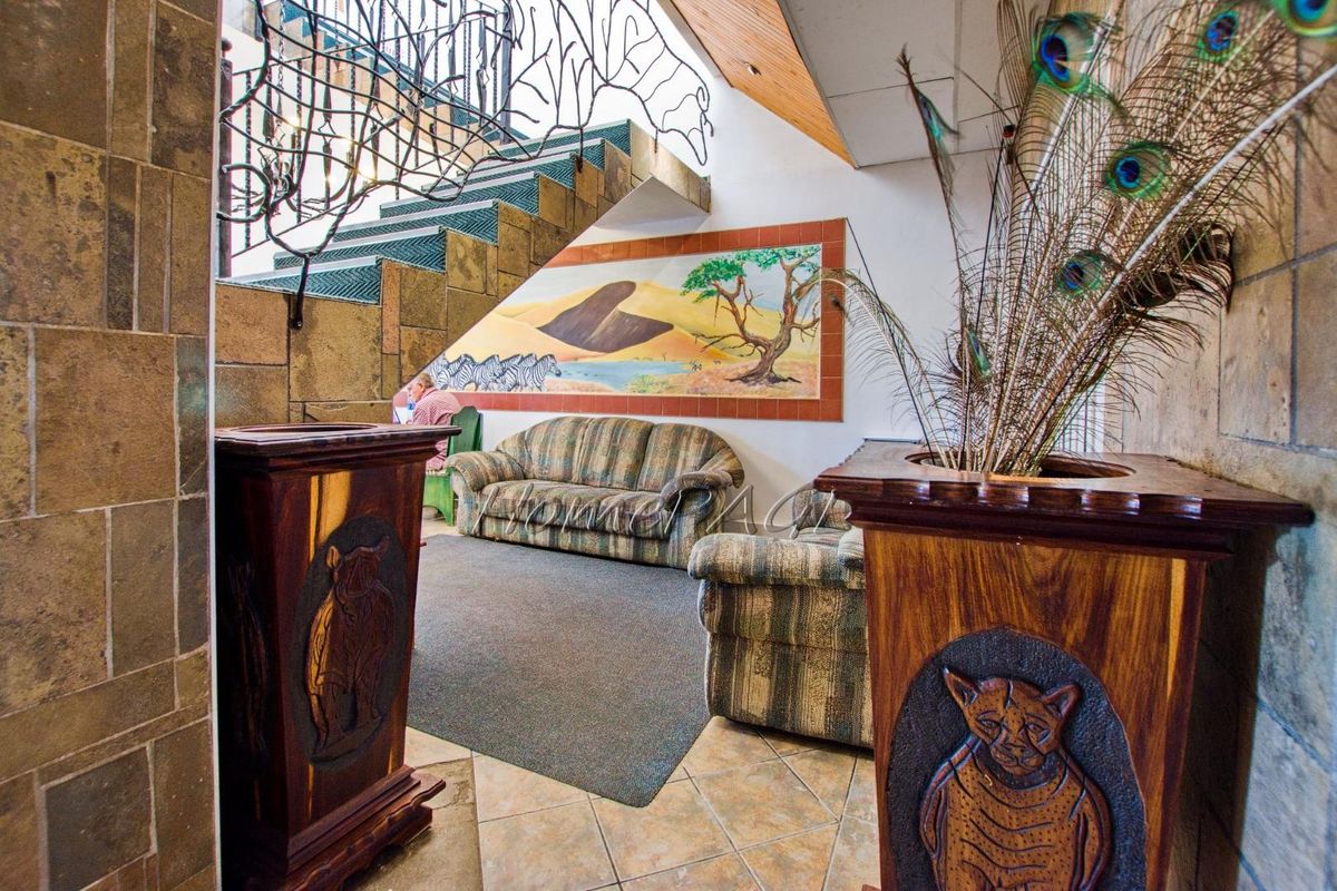 Lagoon, Walvis Bay:  18 Bedr Guesthouse is for Sale - Photo 3