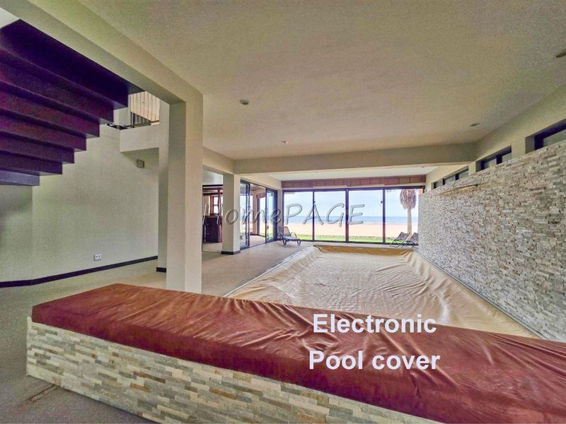 Long Beach Ext 1, Walvis Bay:  MAGNIFICENT 3 STOREY 4 BEDR BEACHFRONT home is for Sale - Photo 7