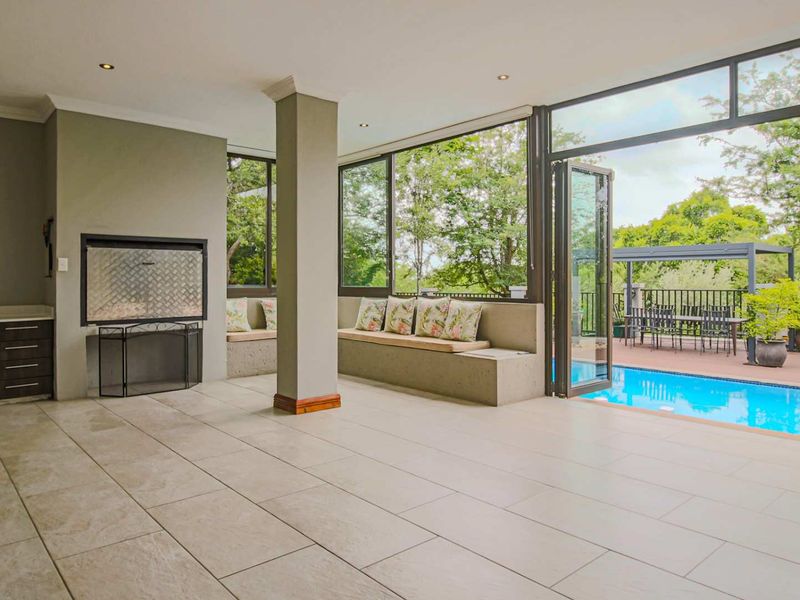 Greenbelt luxury living in Midlands Estate - Photo 9