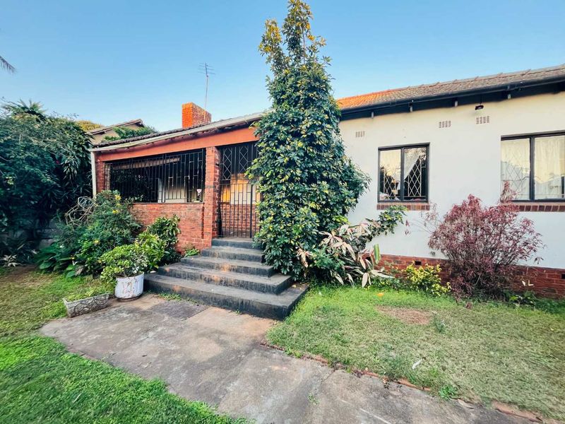 Hendra - Durban North Fixer Upper for Grabs - Photo 8