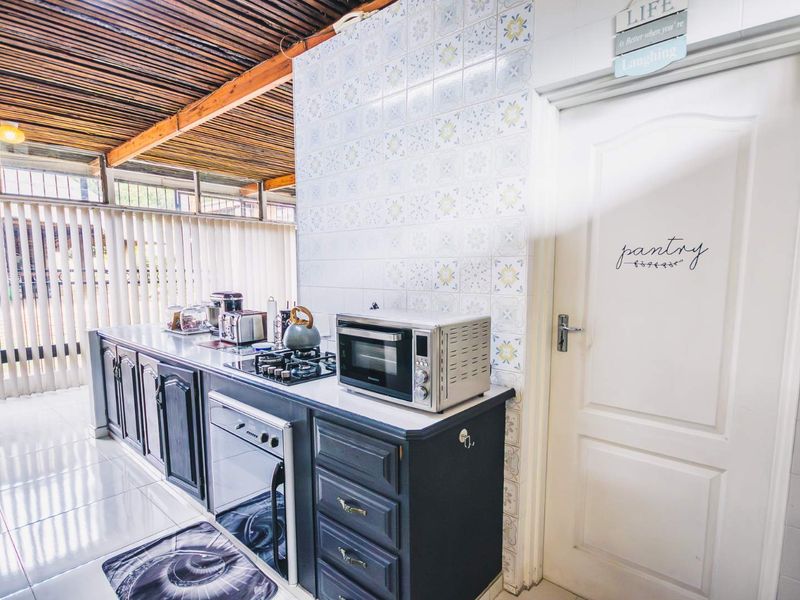 Buy one, get one free! - Photo 10