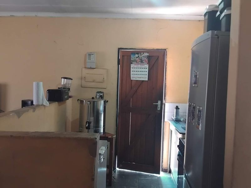 2 Bedroom for Sale in Mabopane Unit S - Photo 4