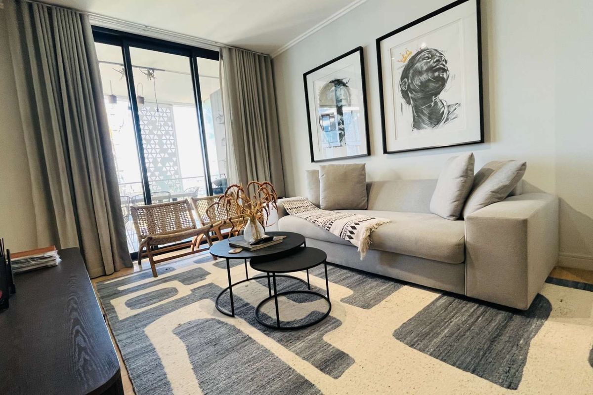 Luxurious fully furnished 2 bedroom apartment for rent at Ellipse - Photo 2