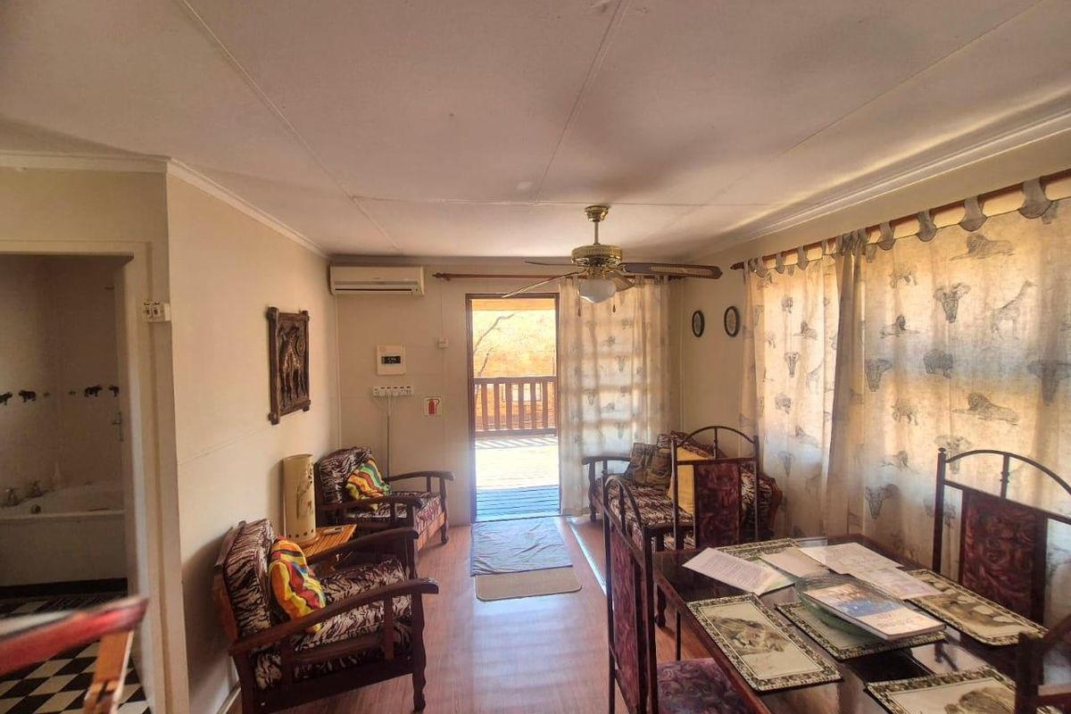 Fully Furnished Timber house - Photo 3